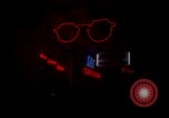 Standbild Neon Sign Saigon Vietnam, 1964, aus Sekunde 10 historischem Filmmaterial Videoclip 65675042316
