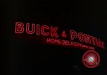 Standbild Neon Sign Saigon Vietnam, 1964, aus Sekunde 21 historischem Filmmaterial Videoclip 65675042316
