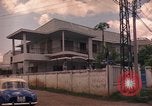 Standbild moderne Häuser Saigon Vietnam, 1964, aus Sekunde 10 historischem Filmmaterial Videoclip 65675042317