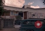 Standbild moderne Häuser Saigon Vietnam, 1964, aus Sekunde 27 historischem Filmmaterial Videoclip 65675042317