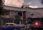 Standbild moderne Häuser Saigon Vietnam, 1964, aus Sekunde 33 historischem Filmmaterial Videoclip 65675042317
