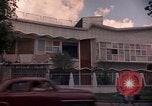 Standbild moderne Häuser Saigon Vietnam, 1964, aus Sekunde 35 historischem Filmmaterial Videoclip 65675042317