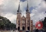 Standbild katholische Kirche Saigon Vietnam, 1964, aus Sekunde 8 historischem Filmmaterial Videoclip 65675042318