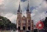 Standbild katholische Kirche Saigon Vietnam, 1964, aus Sekunde 11 historischem Filmmaterial Videoclip 65675042318
