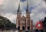 Standbild katholische Kirche Saigon Vietnam, 1964, aus Sekunde 12 historischem Filmmaterial Videoclip 65675042318
