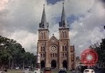 Standbild katholische Kirche Saigon Vietnam, 1964, aus Sekunde 16 historischem Filmmaterial Videoclip 65675042318