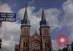 Standbild katholische Kirche Saigon Vietnam, 1964, aus Sekunde 33 historischem Filmmaterial Videoclip 65675042318