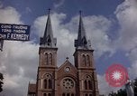 Standbild katholische Kirche Saigon Vietnam, 1964, aus Sekunde 39 historischem Filmmaterial Videoclip 65675042318