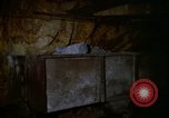 Standbild Tin Mining Bolivien, 1966, aus Sekunde 58 historischem Filmmaterial Videoclip 65675042322