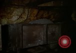 Standbild Tin Mining Bolivien, 1966, aus Sekunde 61 historischem Filmmaterial Videoclip 65675042322