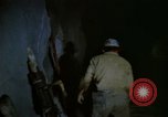 Image machine de forage la bolivie, 1966, de la seconde 10 séquences d'archives historiques vidéo 65675042323