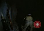 Image machine de forage la bolivie, 1966, de la seconde 15 séquences d'archives historiques vidéo 65675042323
