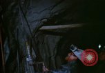 Standbild Bohrmaschine Bolivien, 1966, aus Sekunde 9 historischem Filmmaterial Videoclip 65675042324