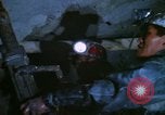 Standbild Bohrmaschine Bolivien, 1966, aus Sekunde 46 historischem Filmmaterial Videoclip 65675042324