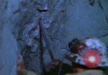 Standbild Bohrmaschine Bolivien, 1966, aus Sekunde 48 historischem Filmmaterial Videoclip 65675042324