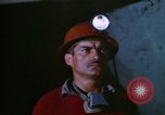 Standbild Bohrmaschine Bolivien, 1966, aus Sekunde 55 historischem Filmmaterial Videoclip 65675042324