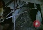 Standbild Bohrmaschine Bolivien, 1966, aus Sekunde 61 historischem Filmmaterial Videoclip 65675042324