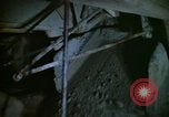 Standbild Bohrmaschine Bolivien, 1966, aus Sekunde 62 historischem Filmmaterial Videoclip 65675042324