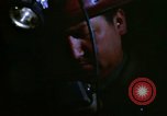 Image déverser du minerai la bolivie, 1966, de la seconde 32 séquences d'archives historiques vidéo 65675042325