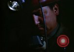 Image déverser du minerai la bolivie, 1966, de la seconde 35 séquences d'archives historiques vidéo 65675042325