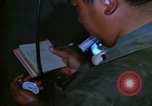Image déverser du minerai la bolivie, 1966, de la seconde 41 séquences d'archives historiques vidéo 65675042325