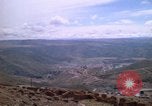 Image camionnette la bolivie, 1966, de la seconde 5 séquences d'archives historiques vidéo 65675042326