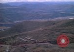 Image camionnette la bolivie, 1966, de la seconde 24 séquences d'archives historiques vidéo 65675042326