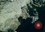 Standbild pick ax Bolivien, 1966, aus Sekunde 22 historischem Filmmaterial Videoclip 65675042327