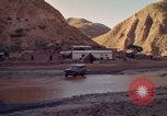 Standbild American Officers Bolivien, 1966, aus Sekunde 17 historischem Filmmaterial Videoclip 65675042329