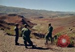 Standbild American Officers Bolivien, 1966, aus Sekunde 31 historischem Filmmaterial Videoclip 65675042329