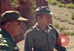 Standbild American Officers Bolivien, 1966, aus Sekunde 51 historischem Filmmaterial Videoclip 65675042329