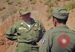 Standbild American Officers Bolivien, 1966, aus Sekunde 58 historischem Filmmaterial Videoclip 65675042329