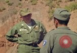 Standbild American Officers Bolivien, 1966, aus Sekunde 59 historischem Filmmaterial Videoclip 65675042329