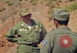Standbild American Officers Bolivien, 1966, aus Sekunde 60 historischem Filmmaterial Videoclip 65675042329