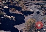 Standbild amerikanische Armee Pick Up Truck Bolivien, 1966, aus Sekunde 32 historischem Filmmaterial Videoclip 65675042330
