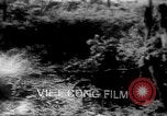 Immagine di Americani prigionieri di guerra Il Vietnam, 1970, secondo 36 filmato di repertorio 65675042351