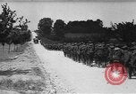 Standbild USA Division 3 Frankreich, 1918, aus Sekunde 8 historischem Filmmaterial Videoclip 65675042374