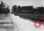 Standbild USA Division 3 Frankreich, 1918, aus Sekunde 12 historischem Filmmaterial Videoclip 65675042374