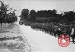 Standbild USA Division 3 Frankreich, 1918, aus Sekunde 18 historischem Filmmaterial Videoclip 65675042374
