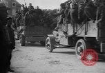 Standbild USA Division 3 Frankreich, 1918, aus Sekunde 38 historischem Filmmaterial Videoclip 65675042374
