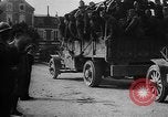 Standbild USA Division 3 Frankreich, 1918, aus Sekunde 45 historischem Filmmaterial Videoclip 65675042374