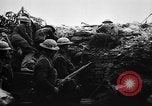 Standbild USA Division 3 Frankreich, 1918, aus Sekunde 55 historischem Filmmaterial Videoclip 65675042374
