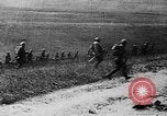 Standbild Captain Eddie Rickenbacker und Meuse Argonne Ersten Weltkrieg Meuse Argonne Frankreich, 1918, aus Sekunde 31 historischem Filmmaterial Videoclip 65675042393
