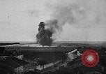 Immagine di American polveriera esplode nella prima guerra mondiale Francia, 1918, secondo 9 filmato di repertorio 65675042394