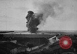 Immagine di American polveriera esplode nella prima guerra mondiale Francia, 1918, secondo 11 filmato di repertorio 65675042394