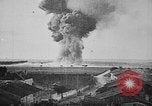 Immagine di American polveriera esplode nella prima guerra mondiale Francia, 1918, secondo 24 filmato di repertorio 65675042394
