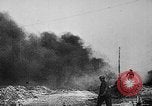Immagine di American polveriera esplode nella prima guerra mondiale Francia, 1918, secondo 28 filmato di repertorio 65675042394