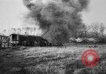 Immagine di American polveriera esplode nella prima guerra mondiale Francia, 1918, secondo 37 filmato di repertorio 65675042394