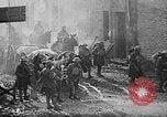Immagine di American polveriera esplode nella prima guerra mondiale Francia, 1918, secondo 62 filmato di repertorio 65675042394