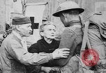Standbild Waffenstillstand Ersten Weltkrieg Feiern  und von Pershing ziert Frankreich, 1918, aus Sekunde 40 historischem Filmmaterial Videoclip 65675042395